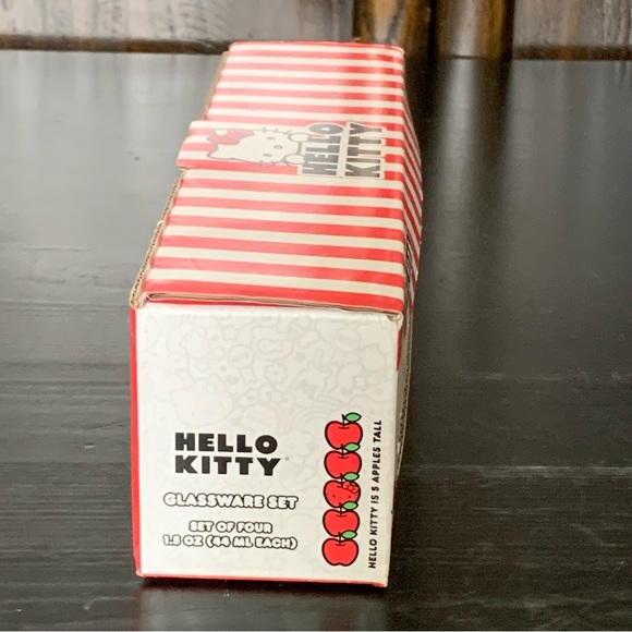 Hello Kitty Halloween Shot Glass Set Four 1.5oz Glasses Witch Black Cat Magician - Picture 9 of 12